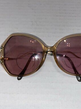 Vintage WOMENS GLASSES Oversized 70s Frames PLASTIC Clear Pink ORNATE EUC